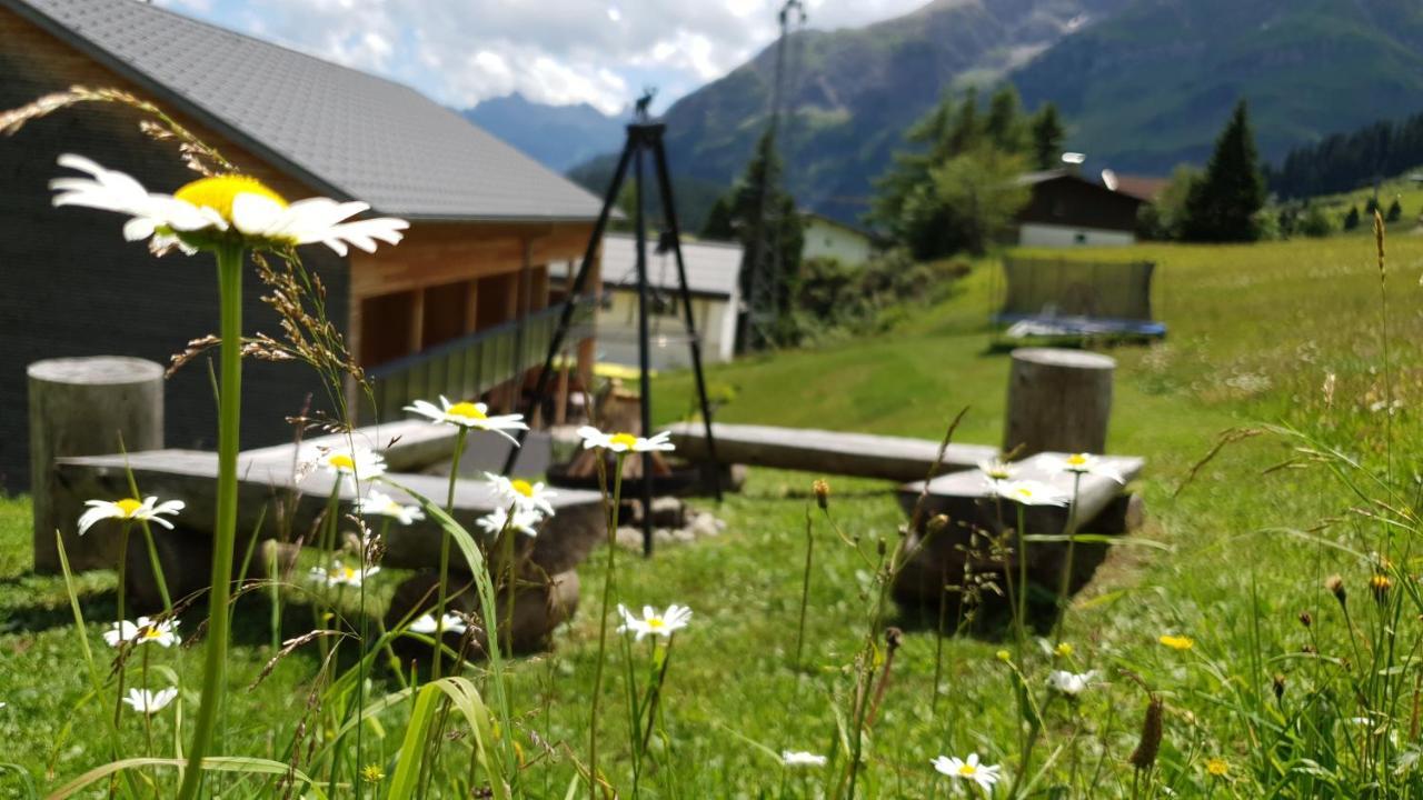 Bergzeit Appartements Warth  Dış mekan fotoğraf