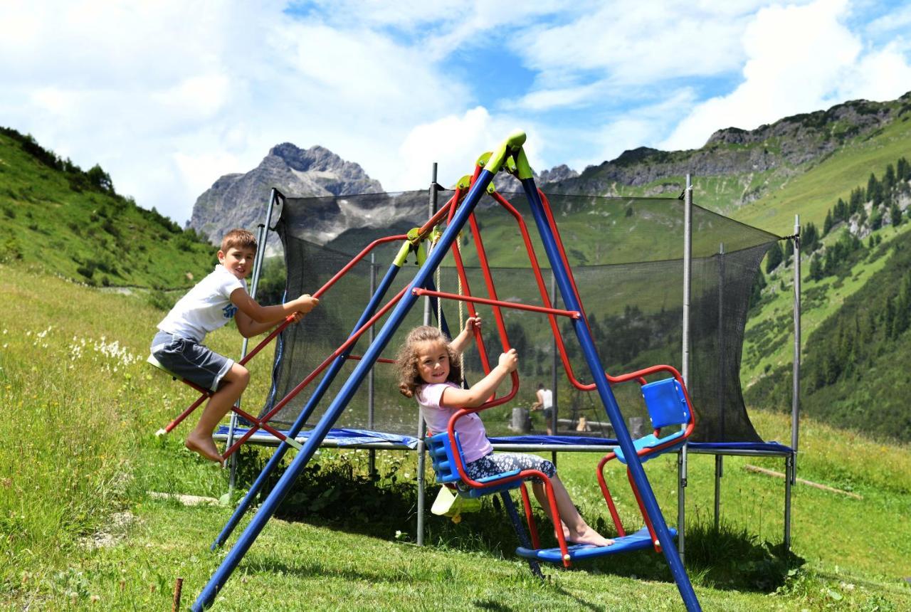 Bergzeit Appartements Warth  Dış mekan fotoğraf