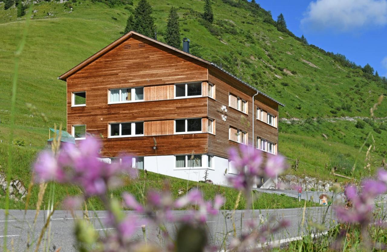 Bergzeit Appartements Warth  Dış mekan fotoğraf